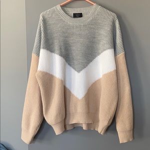 Vici Dolls heather grey/Taupe Chevron Sweater. S.
